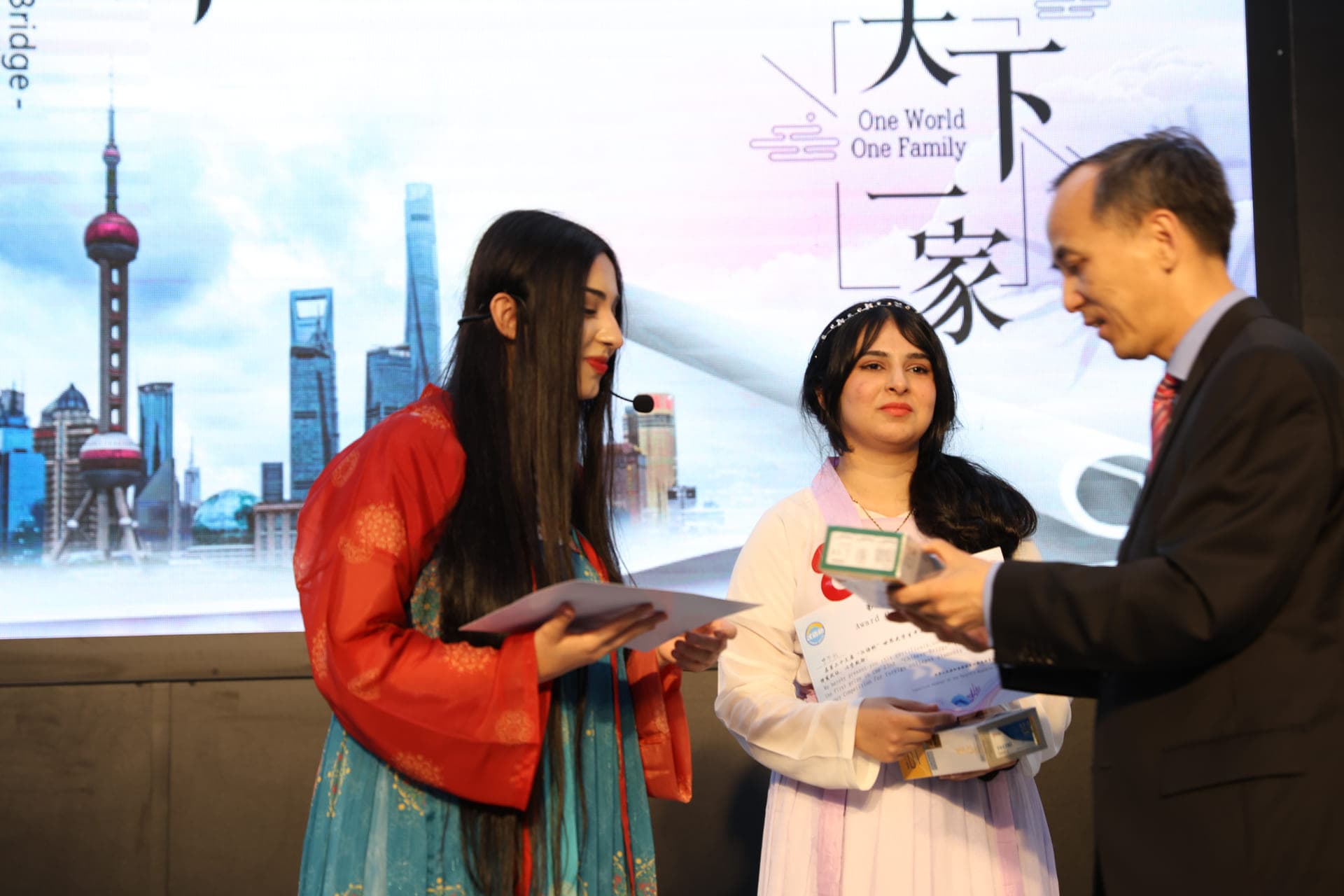 Tecno Cultural and Social Center Event (image 7)