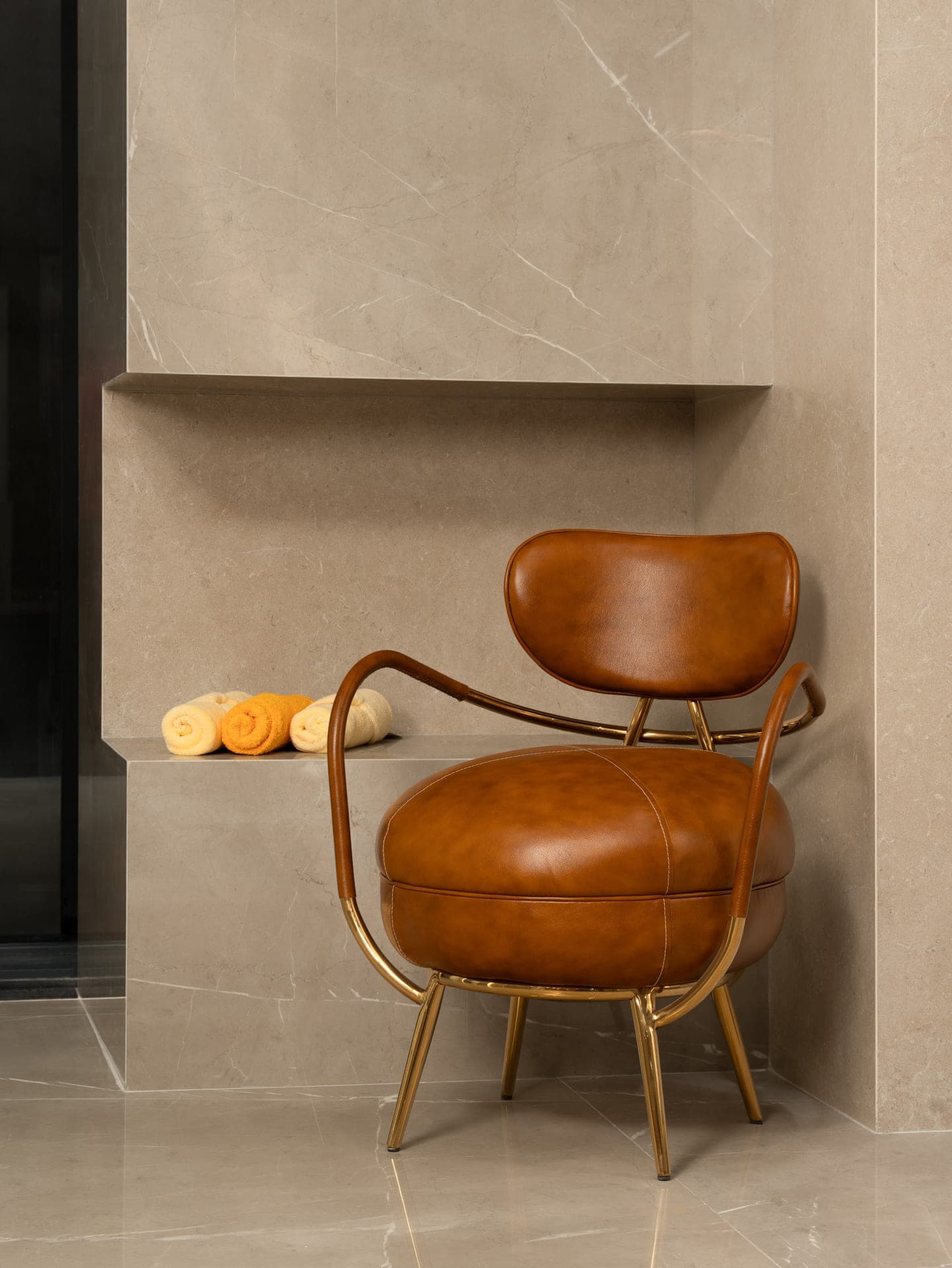 Grande Showroom Photoshoot (image 26)